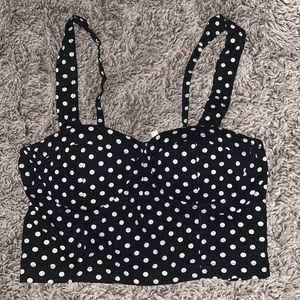Black & white polka dot crop top